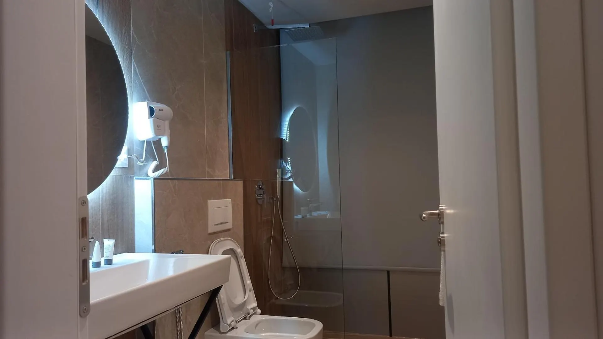 Hotel Aglon Vlore