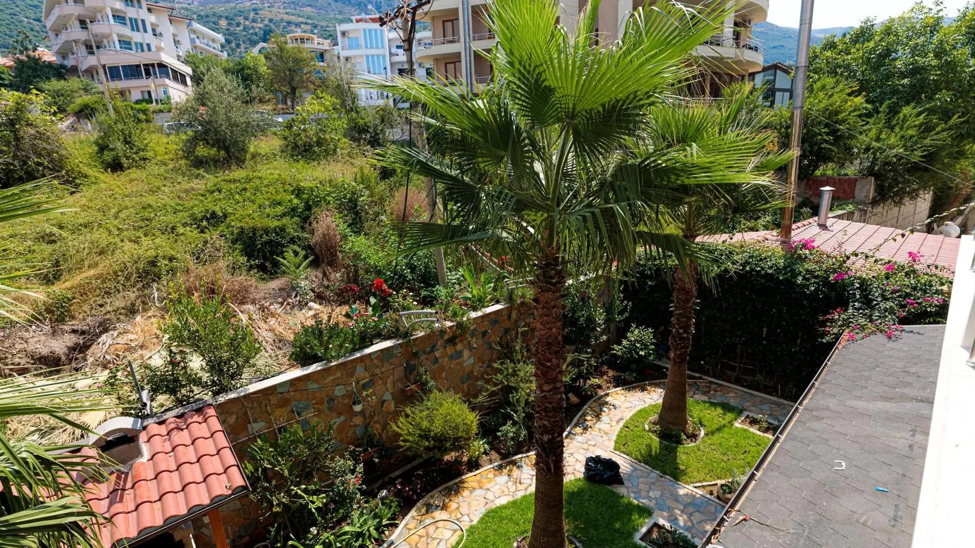 ***  Hotel Aglon Vlore Albania