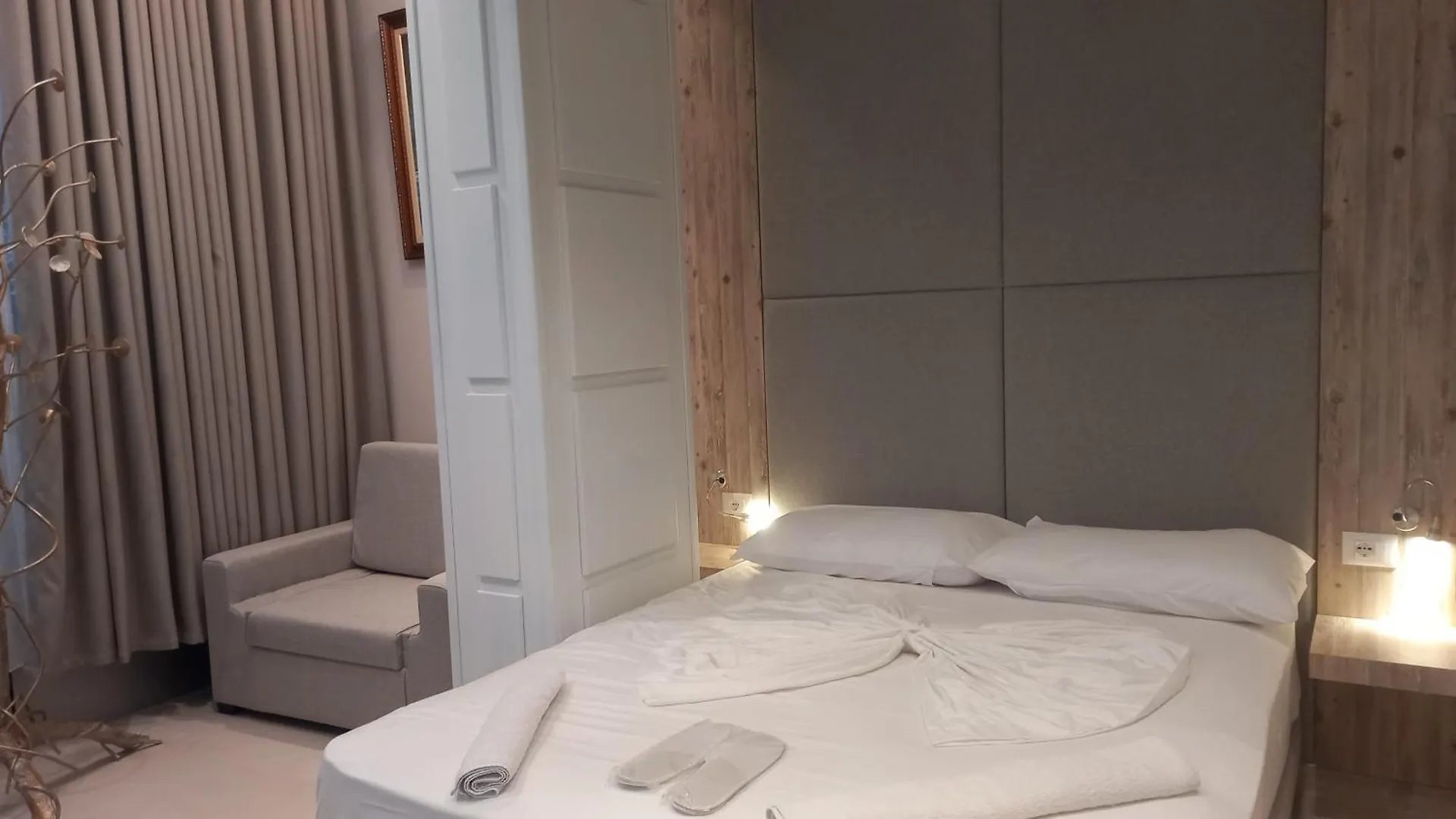 Hotel Aglon Vlore