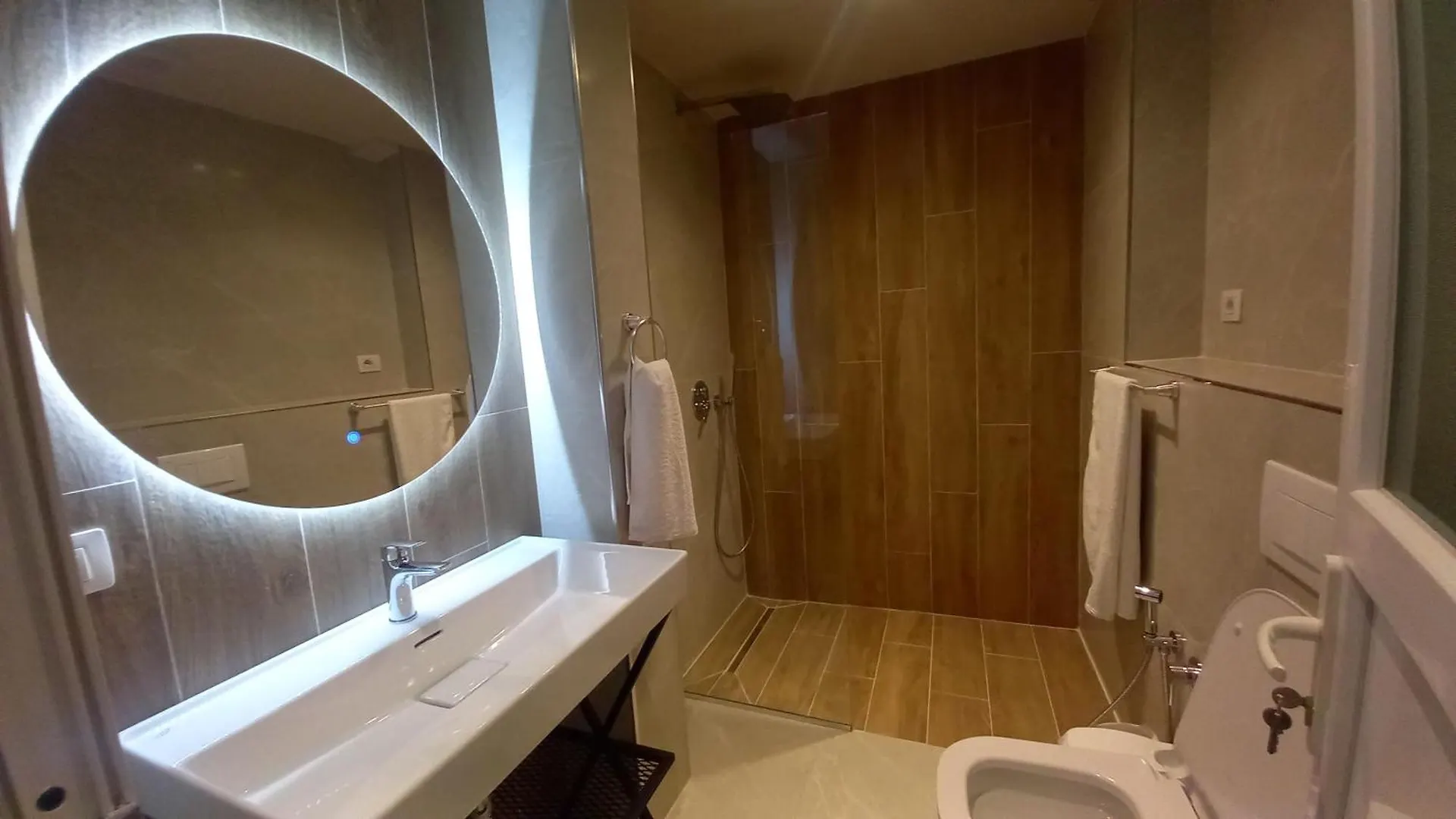 Hotel Aglon Vlore Albania